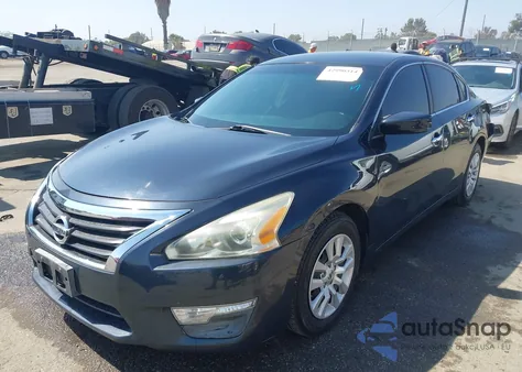 2013 Nissan Altima 2.5 S из США, поврежденный, VIN 1N4AL3AP5DN565626